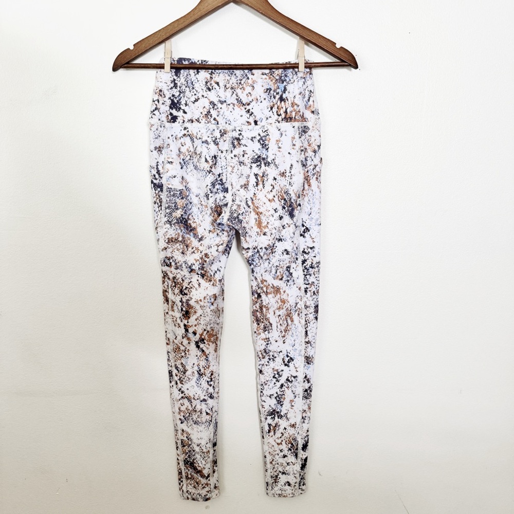 Savvi Speckled High-Waist Leggings in White, Brown & Black small